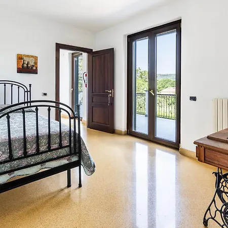 בית נופש Gorgeous In With Kitchen *