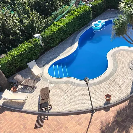 Gorgeous In With Kitchen * Giffoni Sei Casali